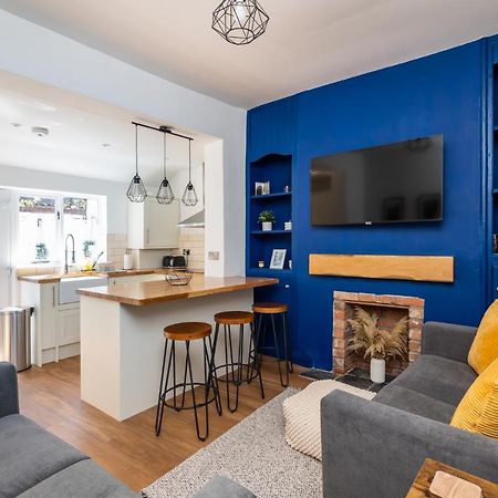 Stylish, Centrally Located Terrace - Pass The Key York Extérieur photo
