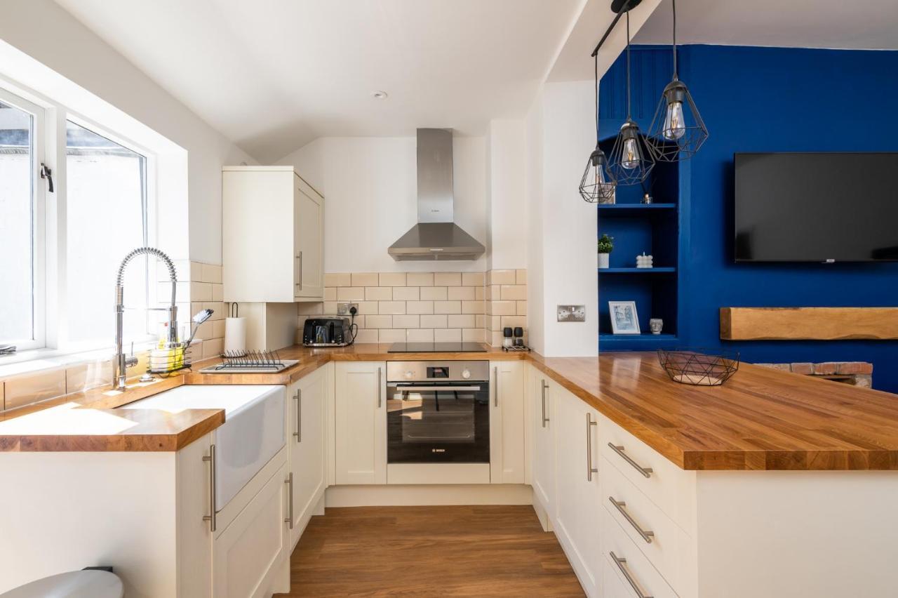 Stylish, Centrally Located Terrace - Pass The Key York Extérieur photo