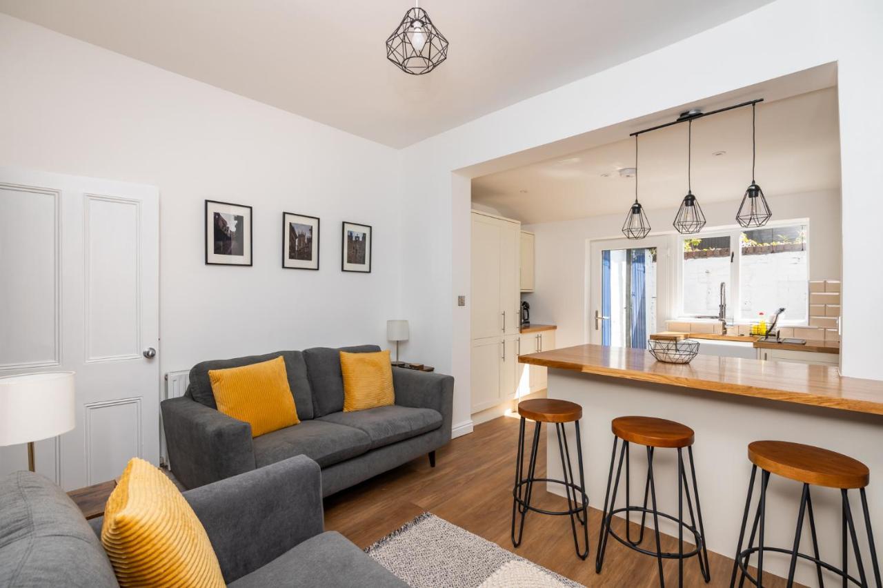 Stylish, Centrally Located Terrace - Pass The Key York Extérieur photo